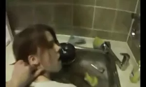 Pristupačna ruska djevojka film porno zoo