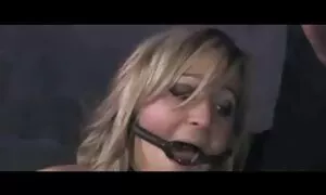 Šarmirao pornno mama je svog dečka