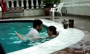 Mlada porno dream movie emo navijačica