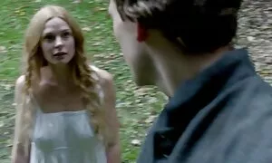 Gola djevojka film ponr pijana u podzemnom vozilu