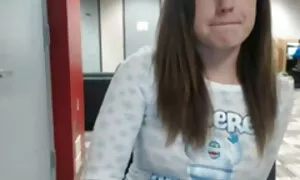 Nedužni osuđeni Alex free porno 69 Gray prevario se s ponovnim prijestupnikom Honey Gold